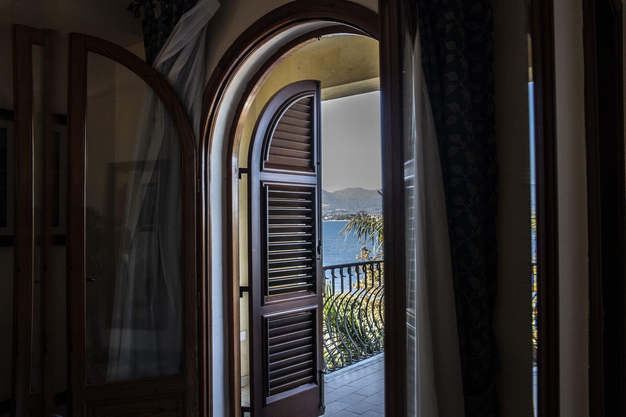 Hotel Garibaldi Milazzo